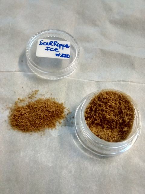 Bubble Hash Iceolator élaboré avec la variété Sour Ripper de Ripper Seeds